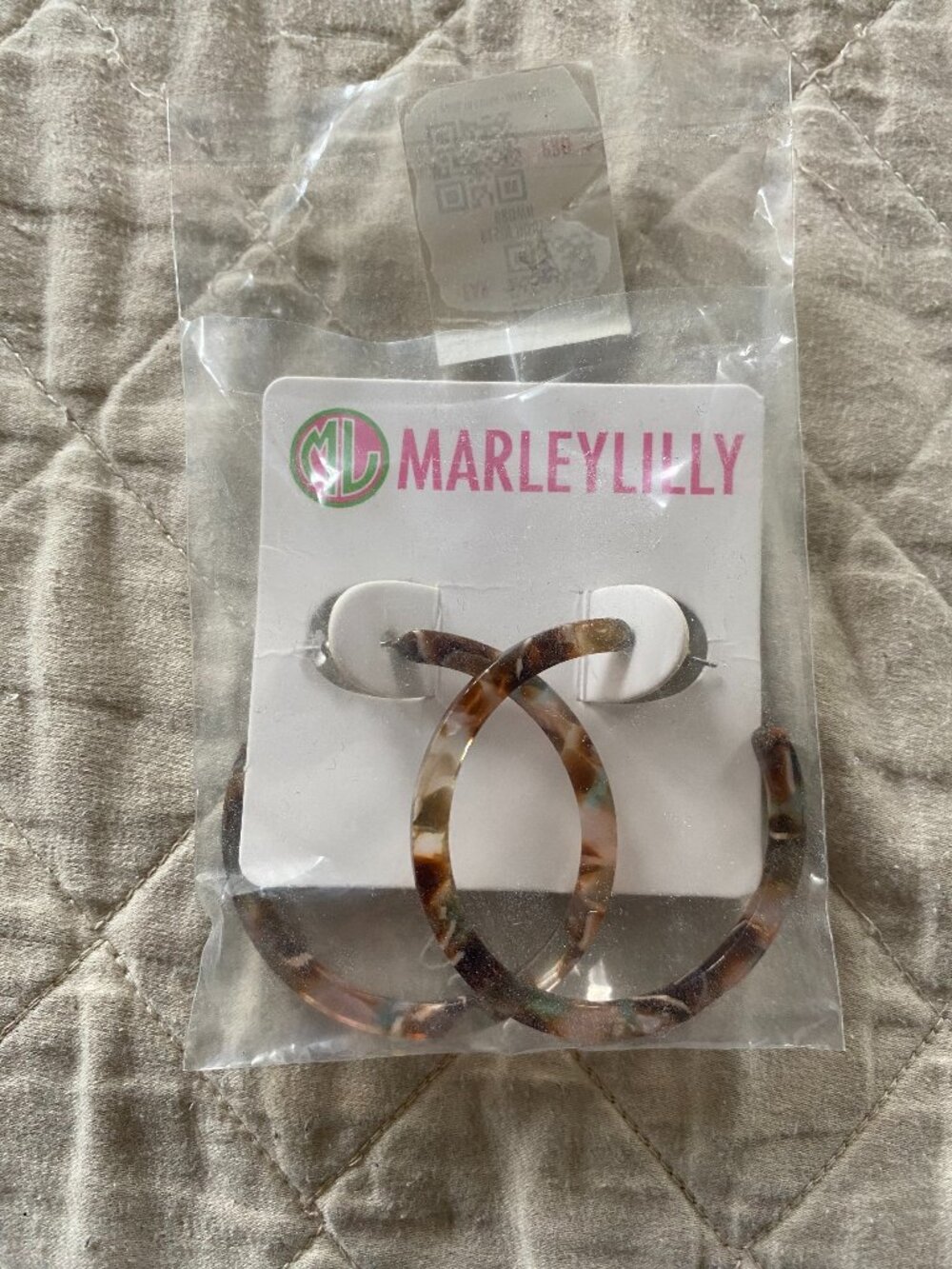 MarleyLilly Brown Tortoiseshell Resin Earring Hoops-NEW!